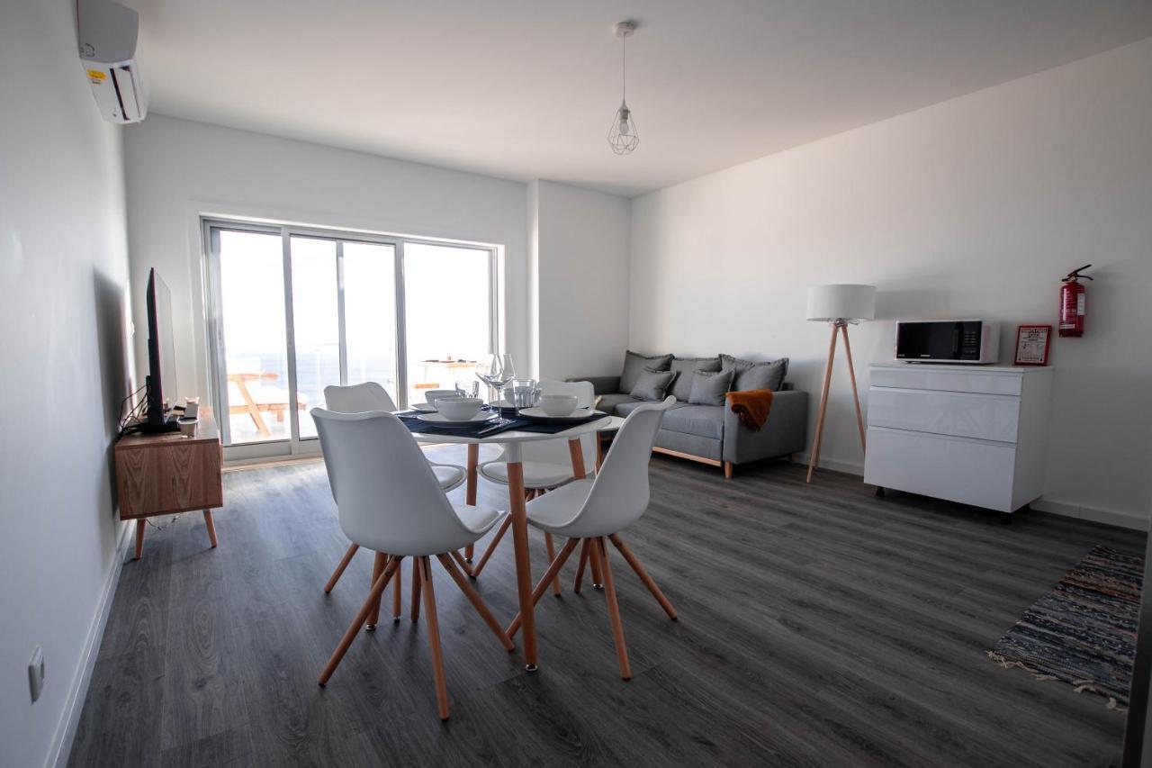 Lovely Sea View Apartment Sesimbra Buitenkant foto