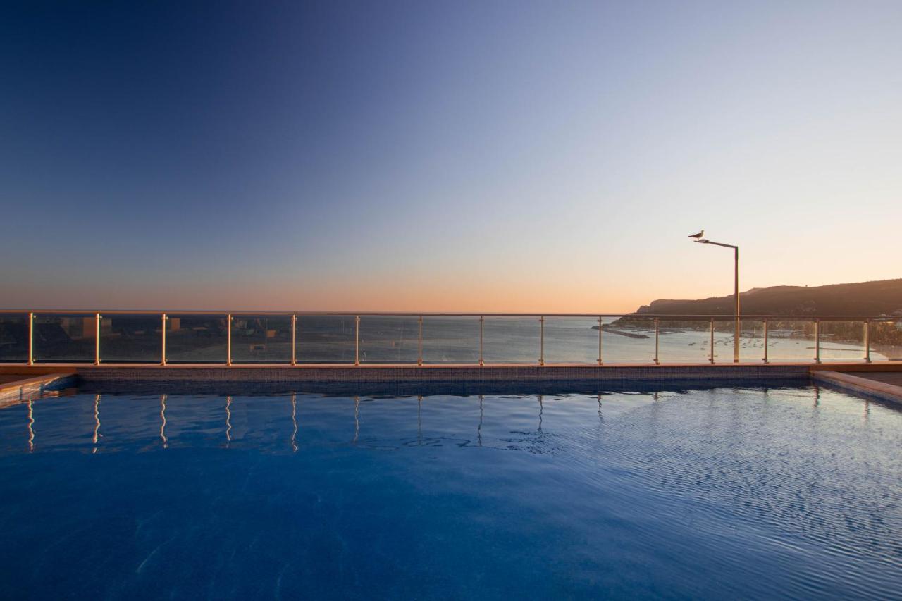 Lovely Sea View Apartment Sesimbra Buitenkant foto